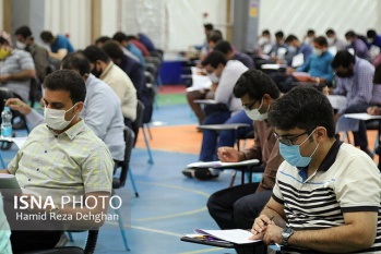 برگزاری آزمون استخدامی در یزد با رعایت پروتکلهای بهداشتی